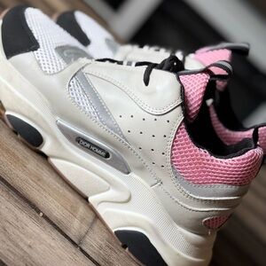 Dior B22 grey pale pink